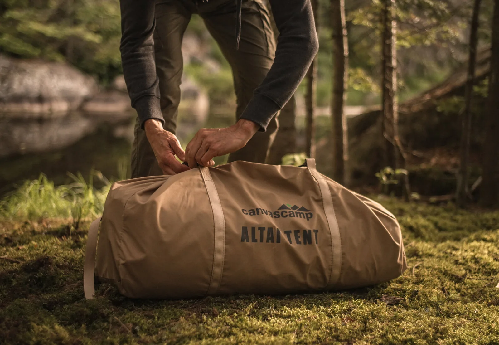 Altaï — tente canadienne panoramique en polycoton
